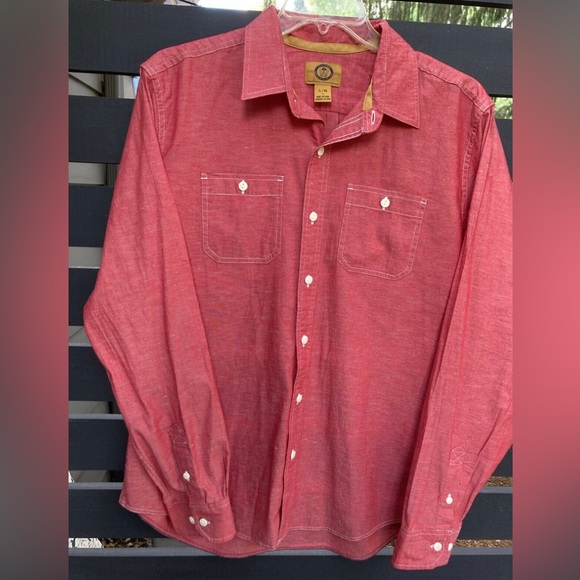CLASSIC RED BUTTON UP DRESS SHIRT PLAIN SIZE MEDIUM - Picture 6 of 6